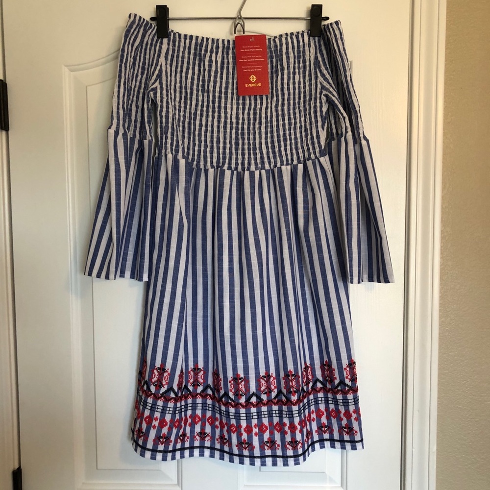 Evereve Rhodes Off Shoulder Embroidered Dress